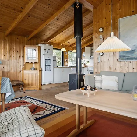 Holiday home Gorgeous In With Kitchen *