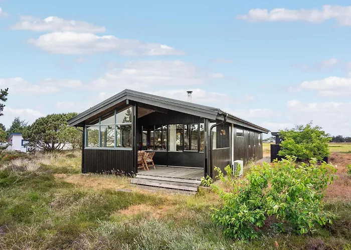 Dom wakacyjny Gorgeous In With Kitchen